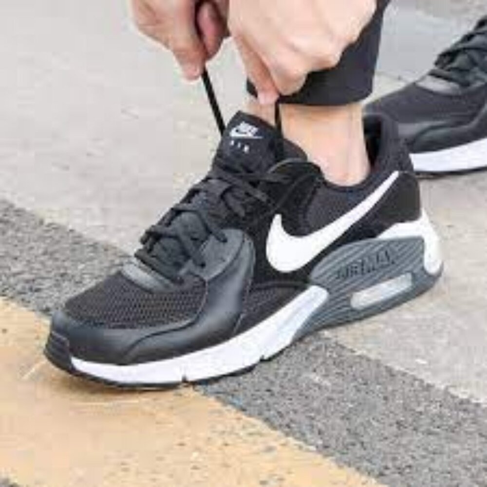 Nike Air Max Excee Shoes - Picture 2 of 4